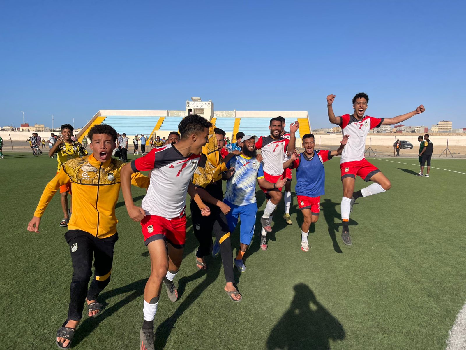 إنتصار مستحق لفريق شباب الجنوب لكرة القدم على فريق نجم طرفاية بهدفين لهدف