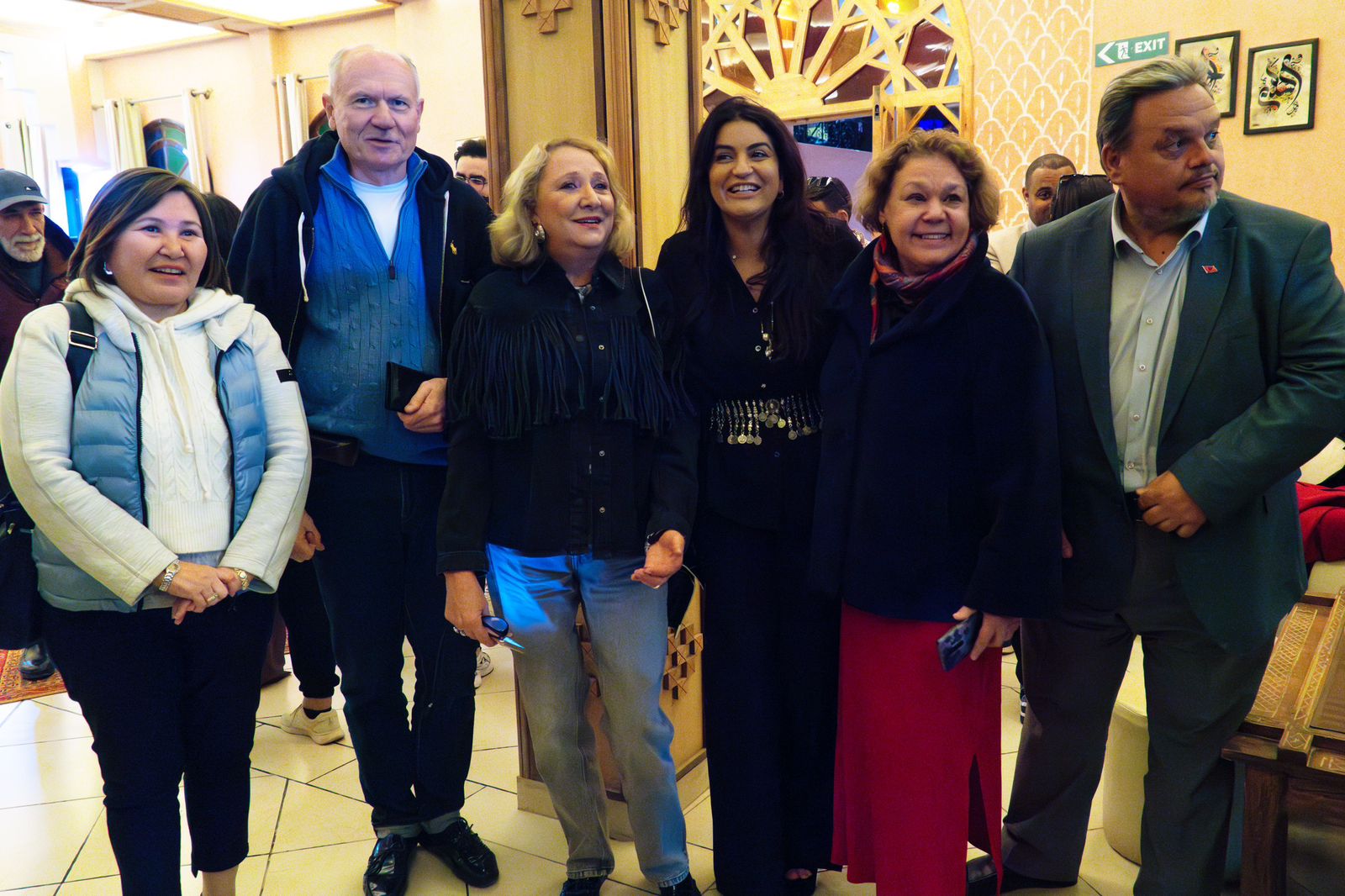 بحضور سفراء  من روسيا وأذريبيجان.. الإدريسي تسطع في عرض أزياء تاريخي بزاكورة