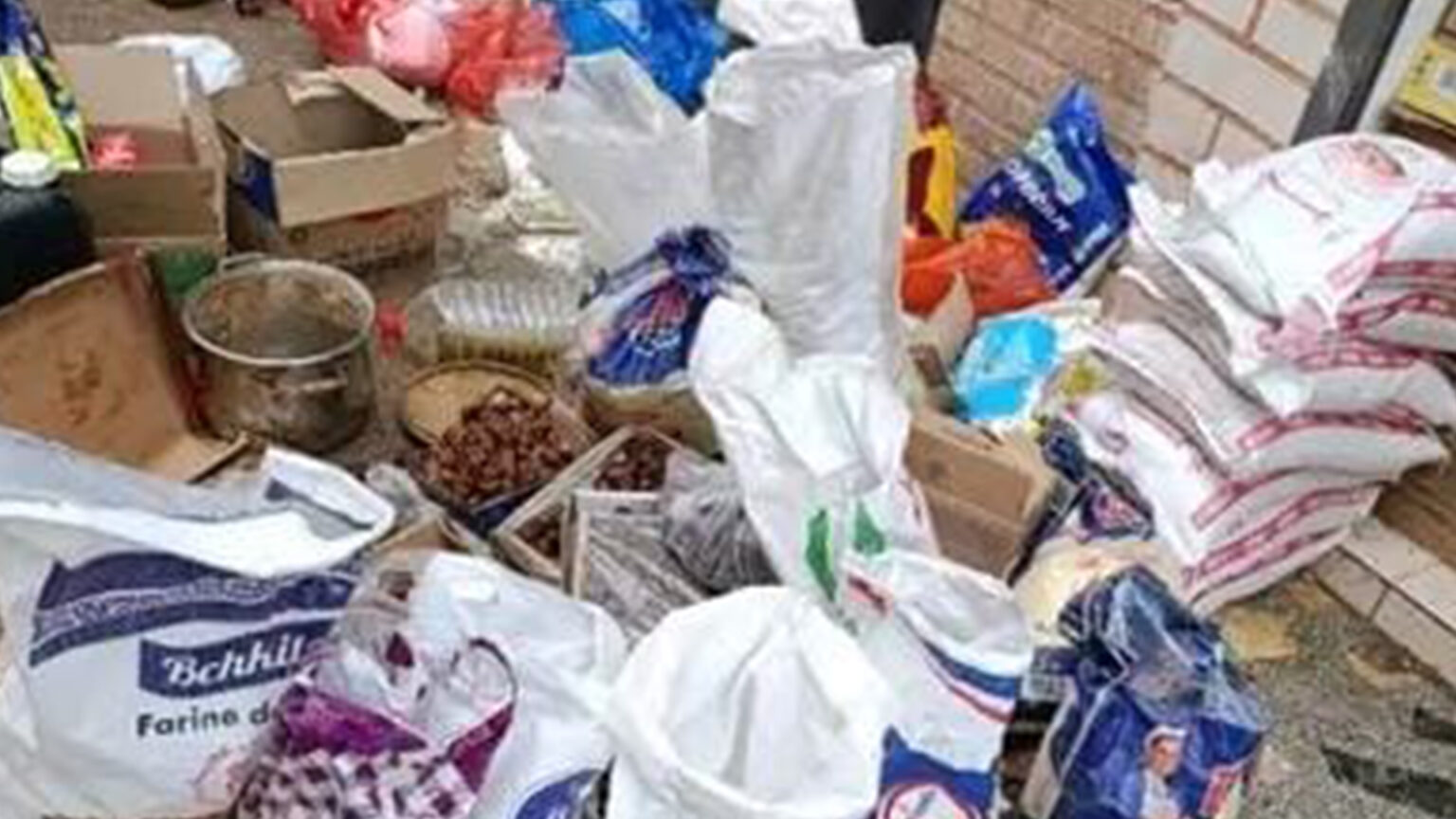 خنيفرة.. ضبط مواد غذائية غير صالحة للاستهلاك