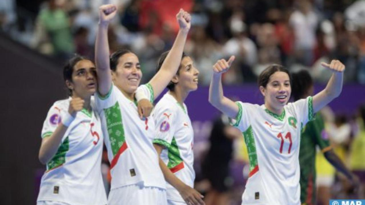 المنتخب الوطني المغربي النسوي لكرة القدم داخل القاعة يتأهل الى نهائي الكان و المونديال