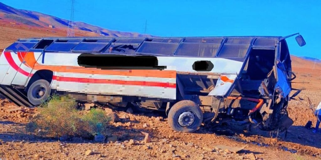 اقليم الناظور...انقلاب حافلة يرسل 8 جرحى للمستعجلات