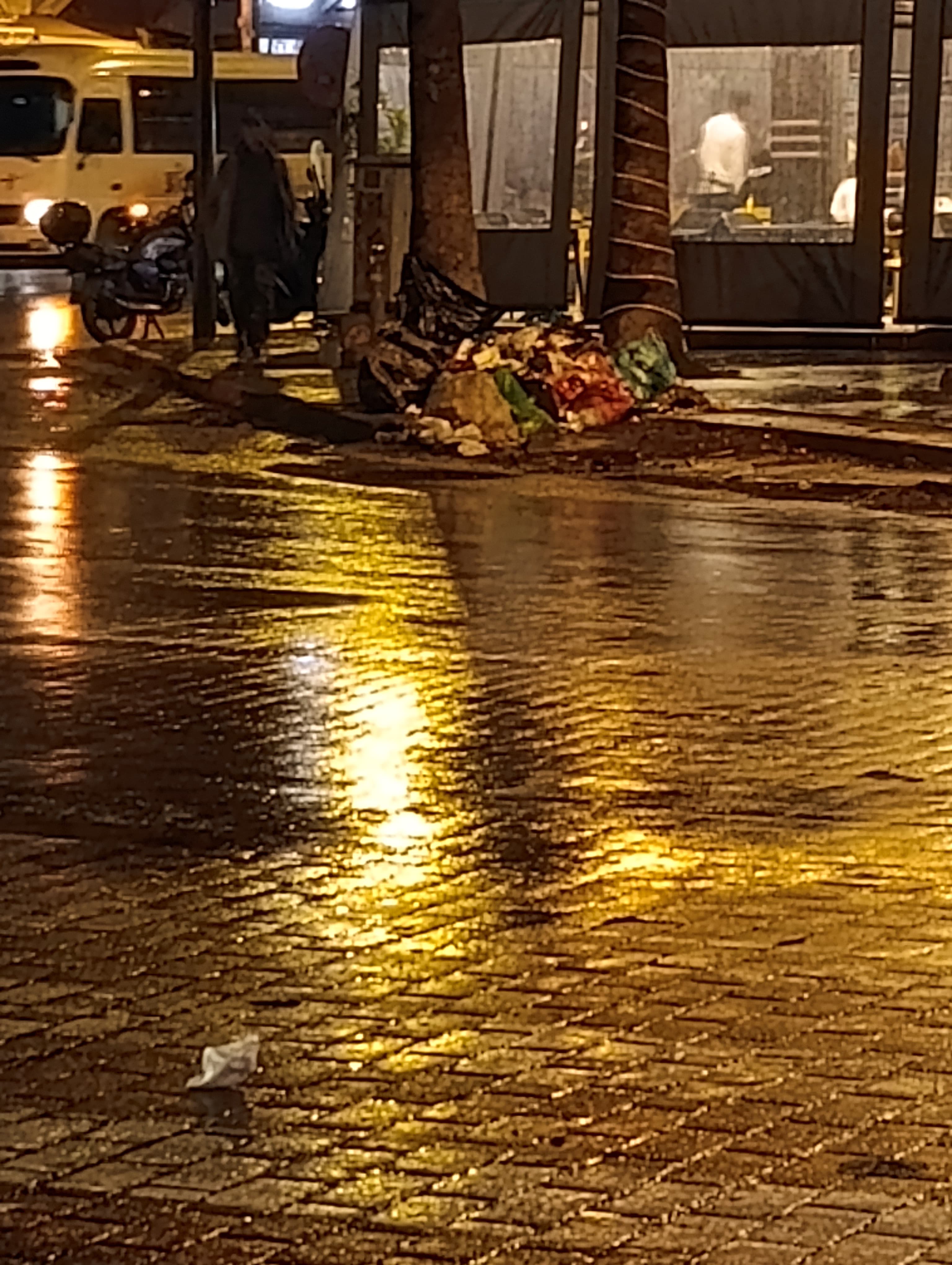 النظافة العمومية خارج القانون بتراب عمالة مقاطعات ابن امسيك