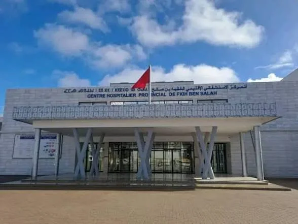 مستشفى الفقيه بن صالح: حرمة الموتى في مهب الريح داخل مستودع أموات بلا تبريد ​