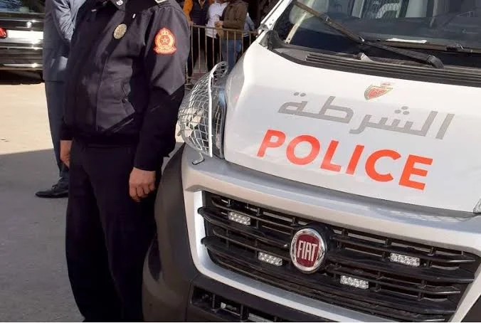 انت..حار ضابط شرطة بسيدي بنور بسلاحه الوظيفي بعد اتهامه باعتداء جنس-ي على قاصر